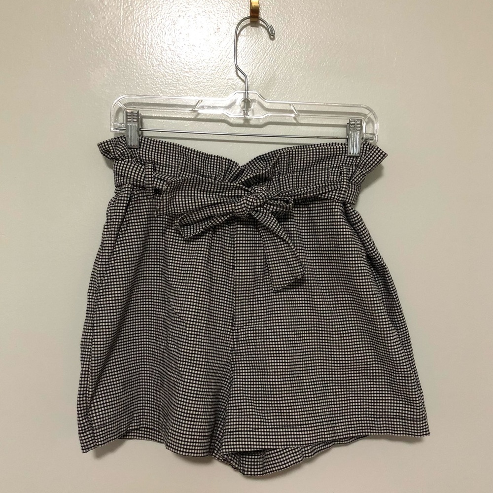 Anthropologie Amadi Shorts Paperbag Waist Gingham Plaid Black White Small